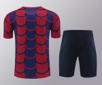 Conjunto de calentamiento FC Barcelona azul y rojo escudos - Imagen 3