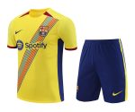 Conjunto de calentamiento FC Barcelona amarillo franja azul y roja - Imagen 2