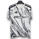 Camiseta Colo-Colo 26/27 Entrenamiento (2)
