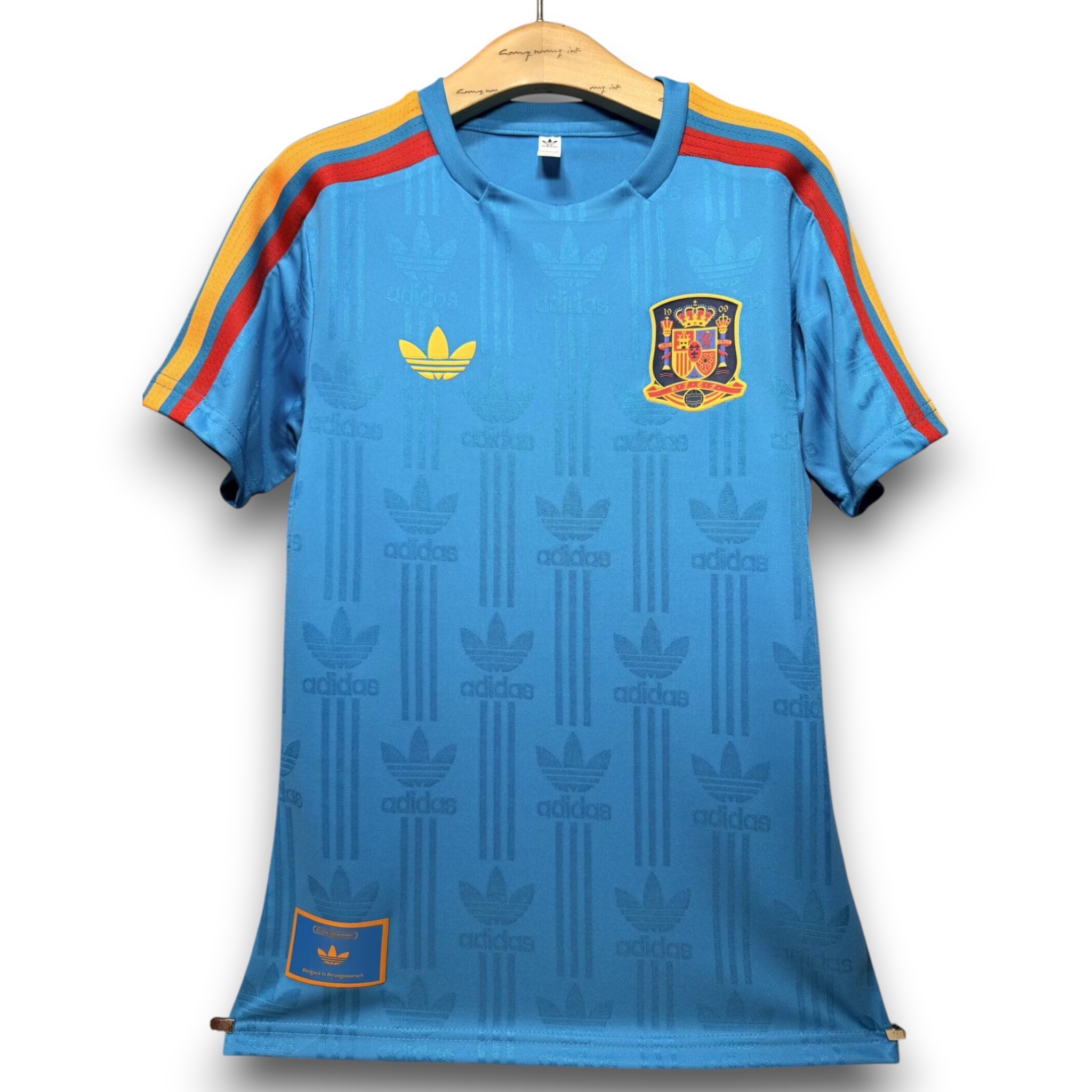 Camiseta España 26/27 Retro Azul Camiseta España 26/27 Retro Azul